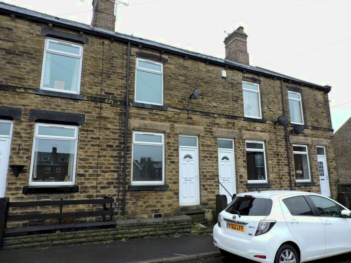 3 Bedroom Property To Rent In Watson Street, Hoyland Common, Barnsley, S74