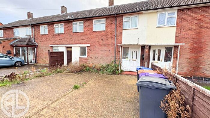 3 Bedroom Terraced House For Sale In Ashdown, Letchworth Garden City, SG6