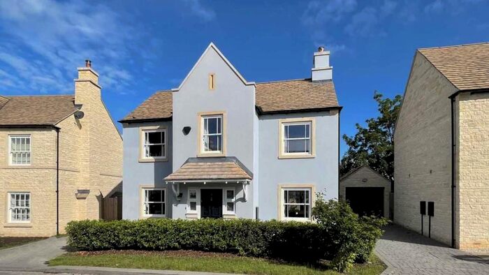 4 Bedroom Detached House To Rent In Cecil Square, Kettering Road, Stamford, PE9