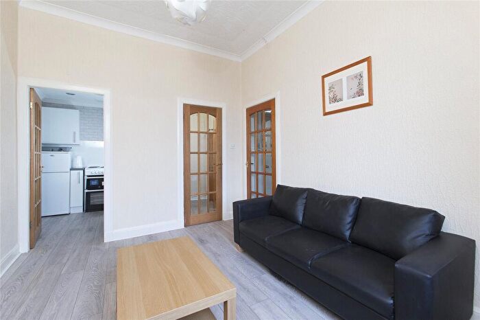 1 Bedroom Flat To Rent In Wardlaw Street, Gorgie, Edinburgh, EH11