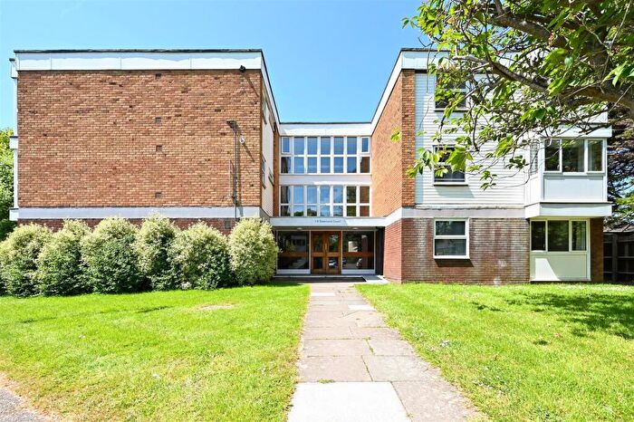 1 Bedroom Flat To Rent In Somerstown, Chichester, PO19