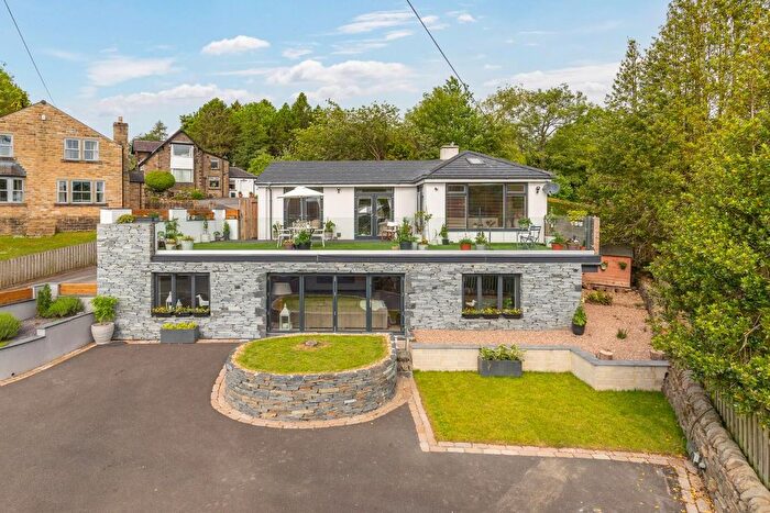 4 Bedroom Detached House For Sale In Glen Road, Bingley, BD16