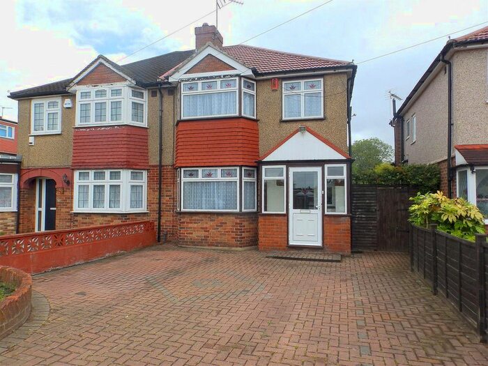 3 Bedroom Semi-detached House To Rent In Princes Way, Ruislip, HA4