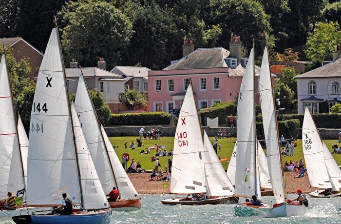 7 Bedroom Detached House For Sale In Cowes, Isle Of Wight, PO31