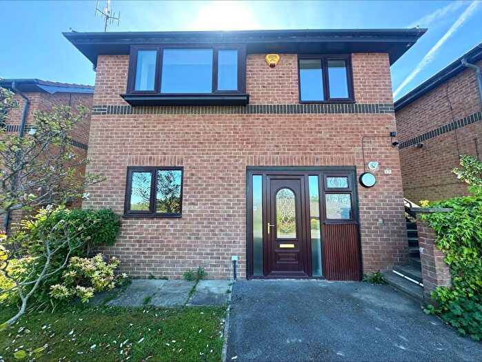 4 Bedroom Detached House To Rent In Elder Drive, Dewsbury, WF12