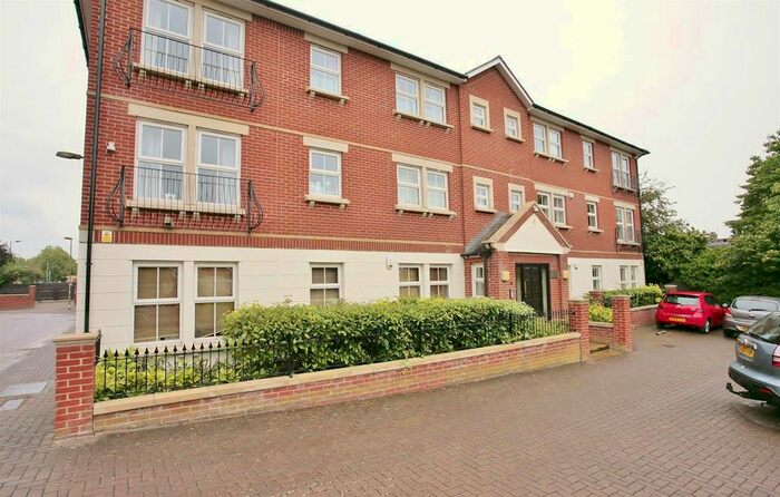 2 Bedroom Flat To Rent In Rewley Road, Oxford, OX1