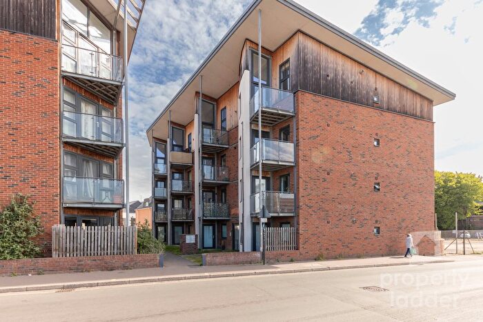2 Bedroom Flat For Sale In Dalymond Court, Edward Street, Norwich, NR3