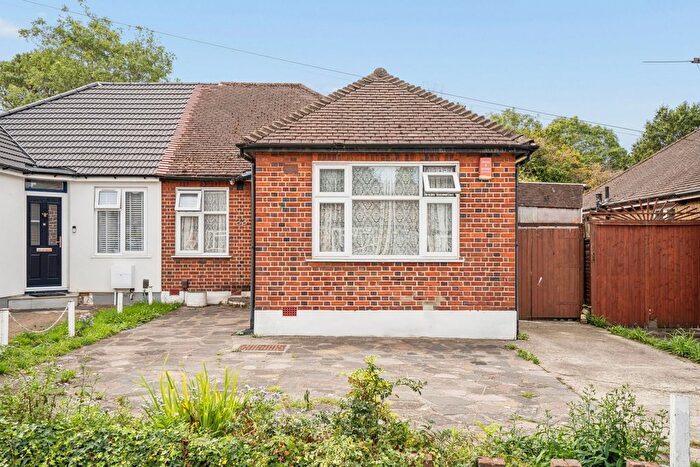 2 Bedroom Semi Detached Bungalow For Sale In Eastern Avenue, Pinner, HA5