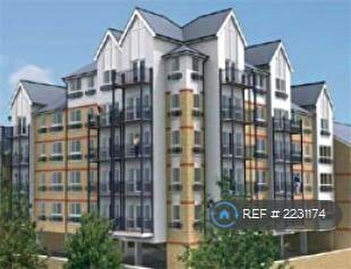 2 Bedroom Flat To Rent In Stuart Road, Gravesend, DA11