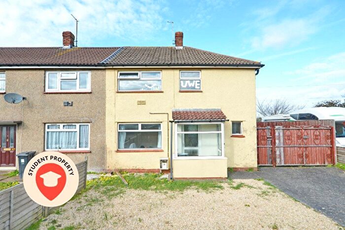 4 Bedroom Semi Detached House To Rent In Station Road, Filton, Bristol, South Gloucestershire, BS34