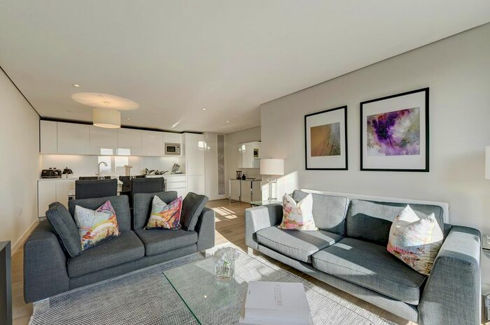 3 Bedroom Flat To Rent In Merchant Square East, London W2