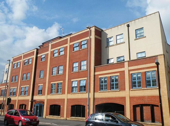 1 Bedroom Flat To Rent In Harbour House, Bristol, BS8