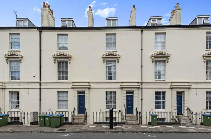 2 Bedroom Maisonette To Rent In Bernard Street, Southampton, Hampshire, SO14