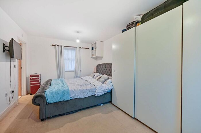 4 Bedroom Terraced House For Sale In Benjamin Lane, Wexham & Fulmer, Slough, SL3