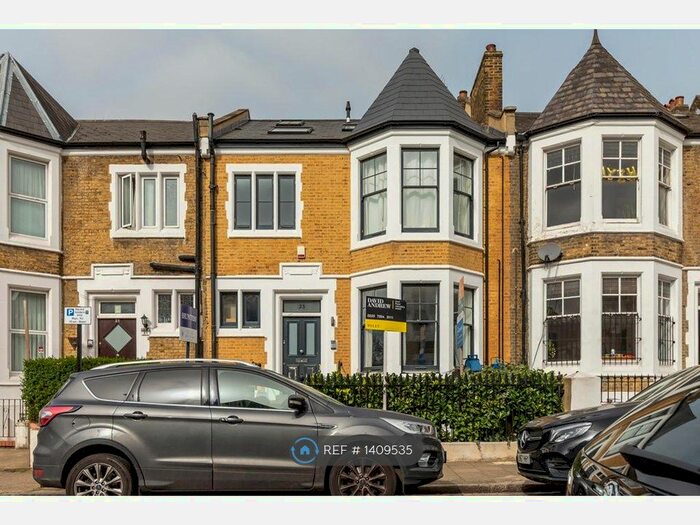 2 Bedroom Flat To Rent In Kyverdale Road, London, N16