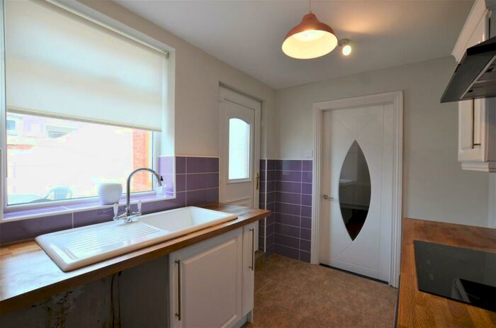 2 Bedroom Cottage To Rent In Florence Crescent, Southwick, Sunderland, SR5