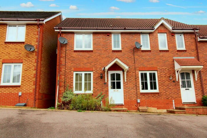 2 Bedroom Terraced House To Rent In Fairfield Way, Stevenage, SG1