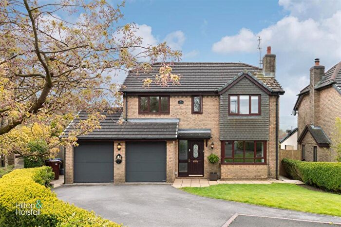 4 Bedroom Detached House For Sale In Applecross Drive, Burnley, BB10