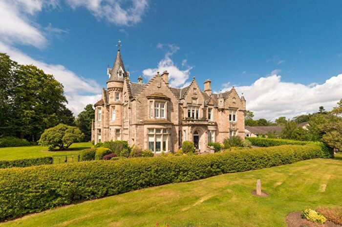 4 Bedroom Flat For Sale In Southfield House, / Carnbee Avenue, Liberton, Edinburgh, EH16