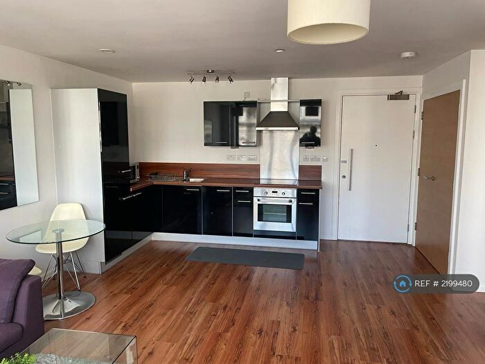 1 Bedroom Flat To Rent In Mann Island, Liverpool, L3