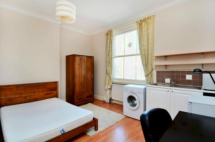 Studio To Rent In Elvaston Place, South Kensington, London, SW7