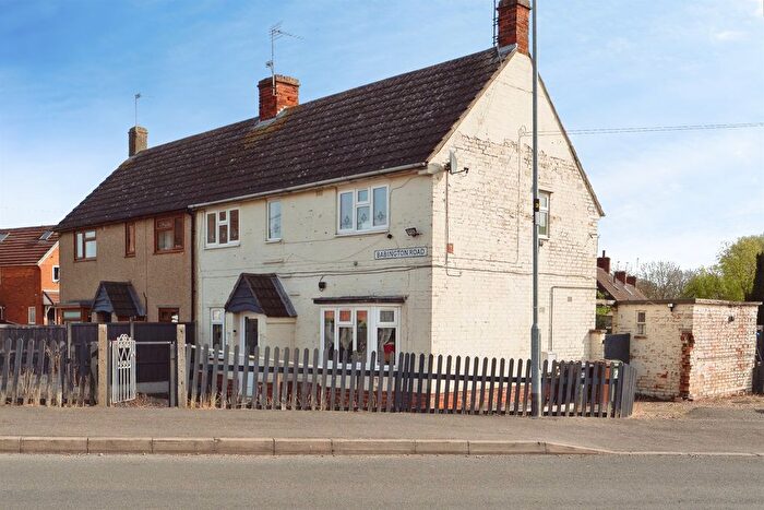3 Bedroom Semi Detached House For Sale In Babington Road, Barrow Upon Soar, Loughborough, LE12