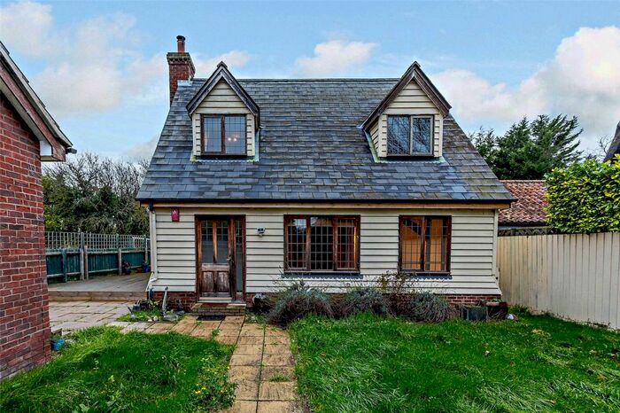 2 Bedroom Detached House To Rent In Nightingale Close, Bassingbourn, Royston, Hertfordshire, SG8