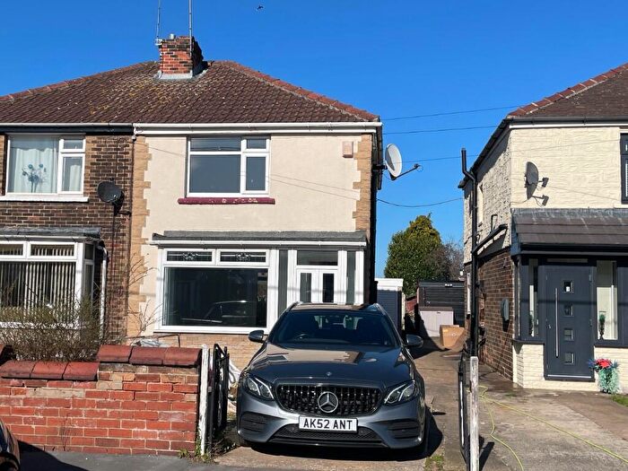 3 Bedroom Semi Detached House To Rent In Somersby Avenue, Doncaster, DN5