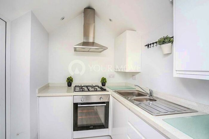 Studio To Rent In Whitstable Road, Faversham, ME13