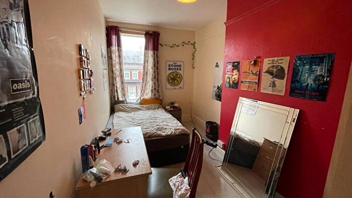 5 Bedroom House To Rent In A Laindon Road, Manchester, M14