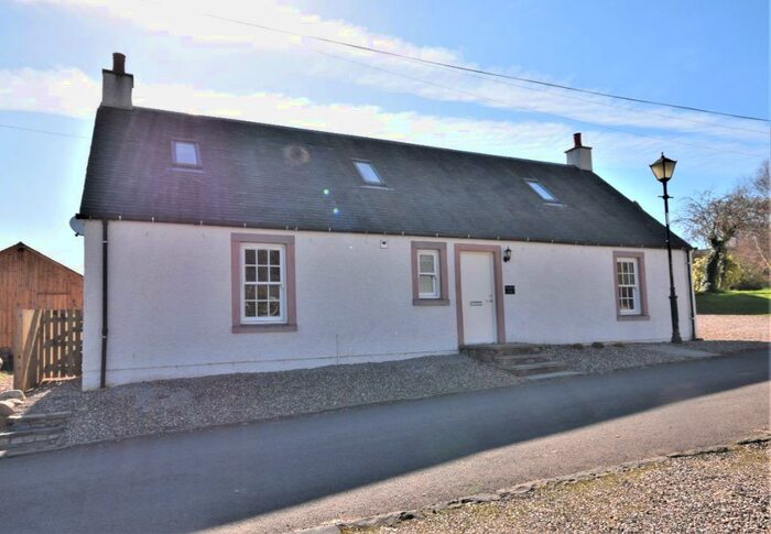 4 Bedroom Detached Bungalow To Rent In Ploughmans Cottage, Rait, Perthshire, PH2