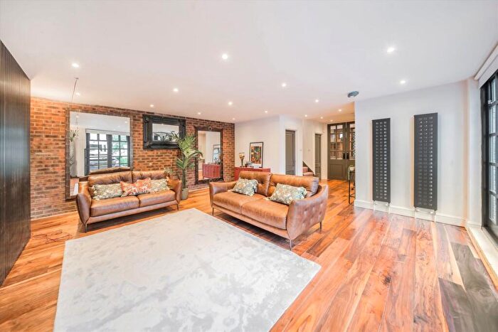 3 Bedroom Detached House To Rent In Goldhurst Terrace, South Hampstead, NW6