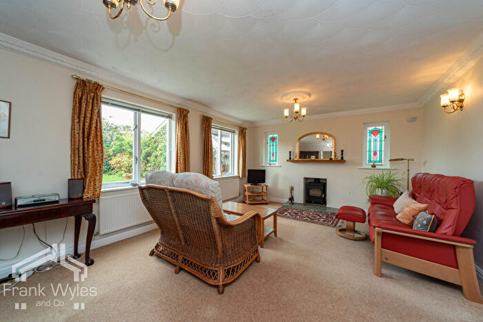 4 Bedroom Detached House For Sale In The Belfry, Lytham, Lancashire, FY8
