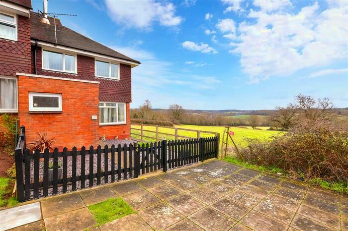 3 Bedroom End Of Terrace House For Sale In Lurkins Rise, Goudhurst, Cranbrook, Kent, TN17
