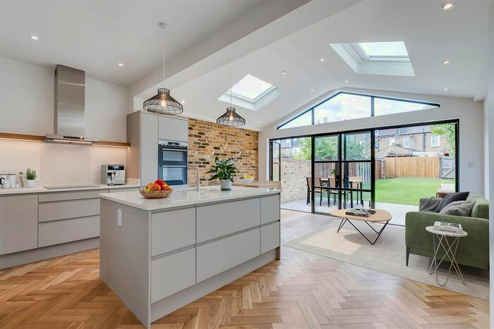 4 Bedroom Property To Rent In Heythorp Street, London, SW18