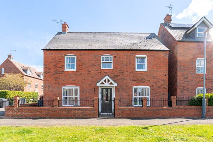 4 Bedroom Detached House For Sale In The Fordway, Lower Quinton, Stratford-upon-Avon, CV37