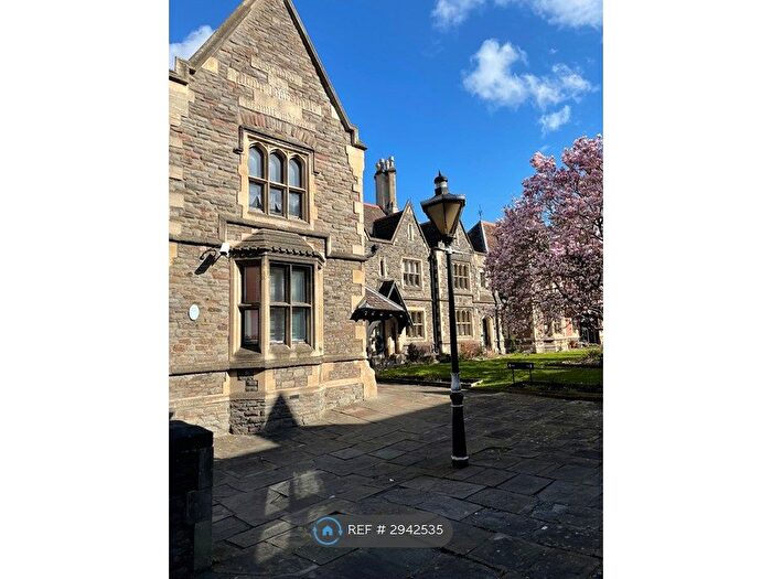 Studio To Rent In Barstaple House, Bristol, BS2