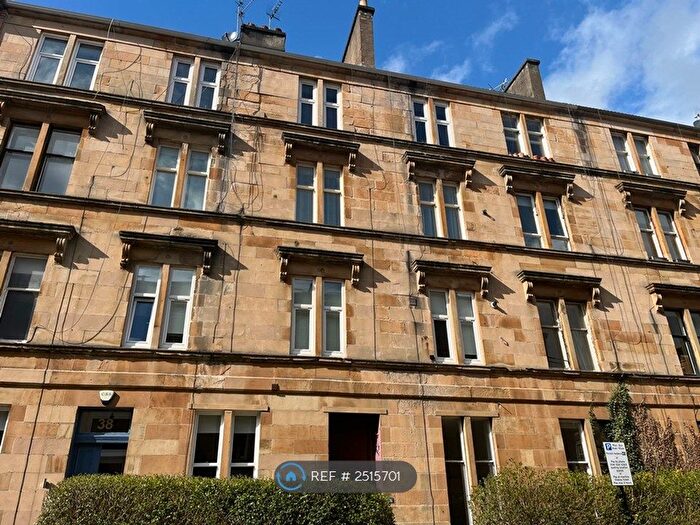 3 Bedroom Flat To Rent In Bank Street, Glasgow, G12