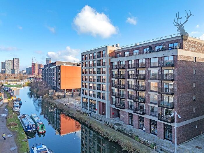 1 Bedroom Flat To Rent In Rookwood Way, London, E3