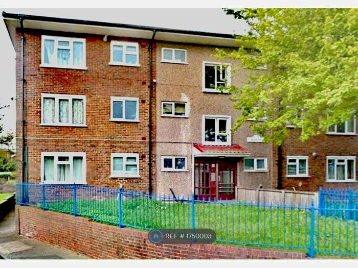 2 Bedroom Flat To Rent In Bligh Way, Rochester, ME2