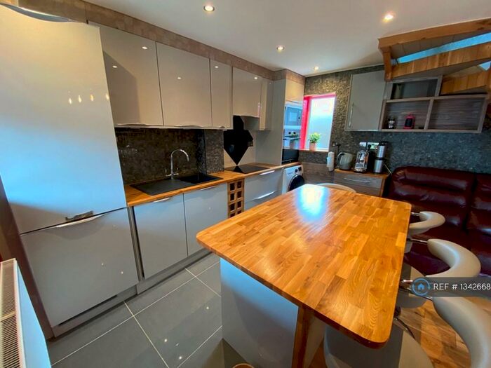 2 Bedroom Terraced House To Rent In Haxby Court, Cardiff, CF10