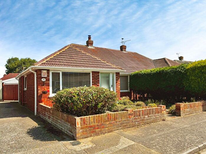 2 Bedroom Semi-Detached Bungalow For Sale In Nottingham Road, Birchington, CT7