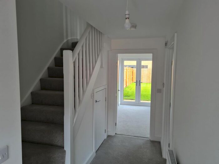 3 Bedroom Property To Rent In Pond Close, Doncaster, DN4