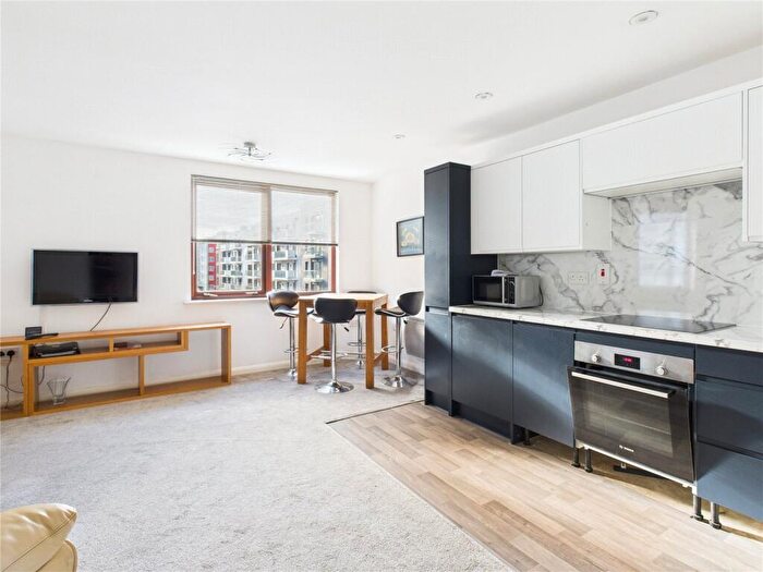 2 Bedroom Apartment To Rent In St Davids Mews, Bristol, BS1