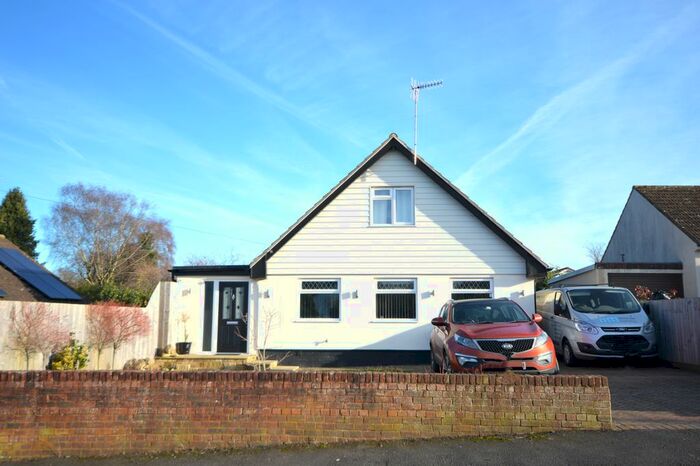 3 Bedroom Bungalow To Rent In Hillside Drive, Gomeldon, Salisbury, SP4