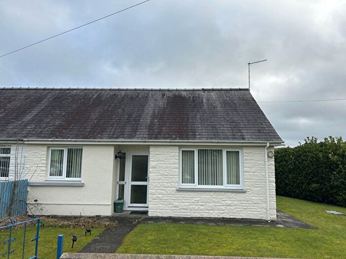 2 Bedroom Semi-Detached Bungalow To Rent In Godre'r Coed, Olmarch, Llangybi, SA48