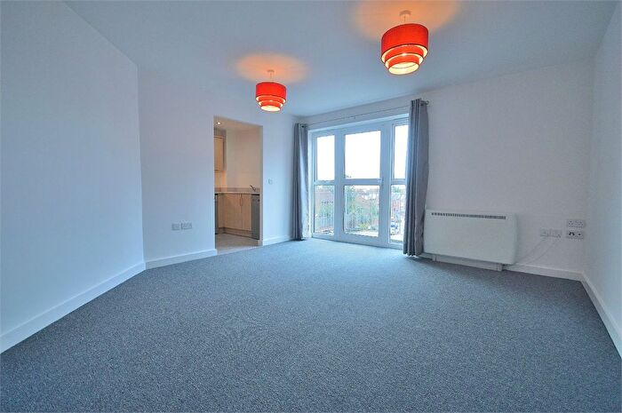 2 Bedroom Flat For Sale In Pavilion Court, Stimpson Avenue, Northampton, NN1