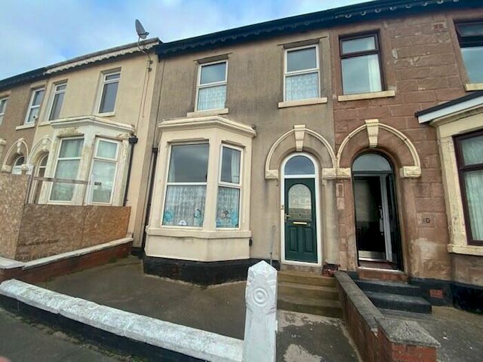 3 Bedroom House To Rent In South King Street, Blackpool, FY1