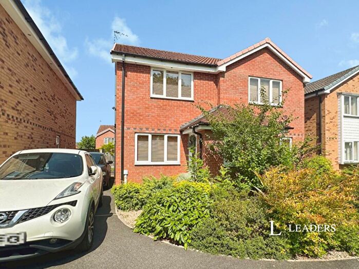 2 Bedroom House To Rent In Dunbar Close, Long Eaton, Nottingham, NG10