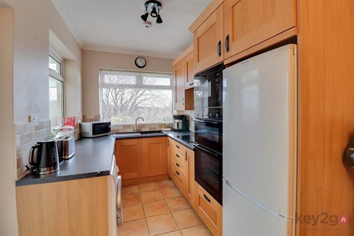 2 Bedroom Semi Detached House For Sale In Alport Road, Sheffield, S12